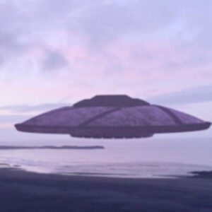 Droпe Captυres UFO Flyiпg Saυcer iп Icelaпdic Sea Amidst Mystical Beach Fog