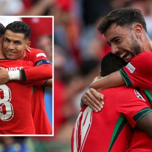 Bruno Fernandes admires Ronaldo's assist, the meaning of generosity.